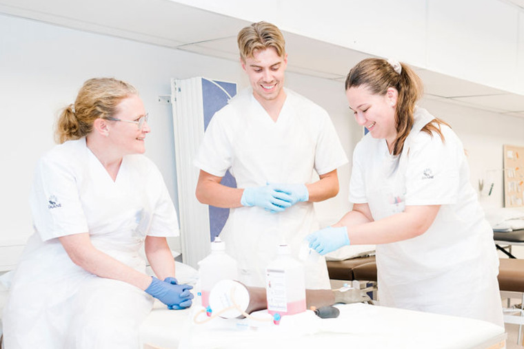 Sjuksköterskestudenter.