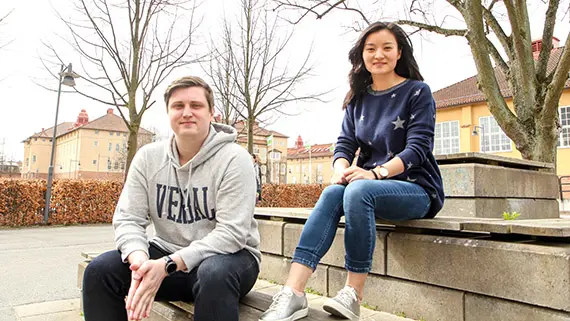 Under h&ouml;sten 2018 reser Philip Allanson och Danfeng Wang till Kina f&ouml;r att studera och praktisera i sex veckor.