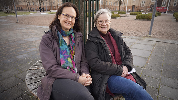 Pernilla Garmy och Anita Bengtsson Tops menar att det finns en kunskapslucka vad g&auml;ller bem&ouml;tandet av hbtq-f&ouml;r&auml;ldrar, och att forskning &auml;r viktig s&aring; att v&aring;rdpersonalen blir b&auml;ttre i sitt bem&ouml;tande.