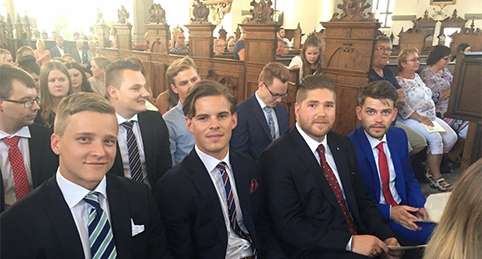 Ekonomstudenter på plats