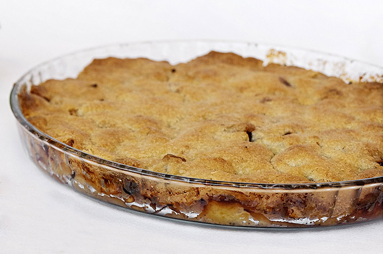 Johannas &auml;ppelkaka med mj&ouml;lmask.