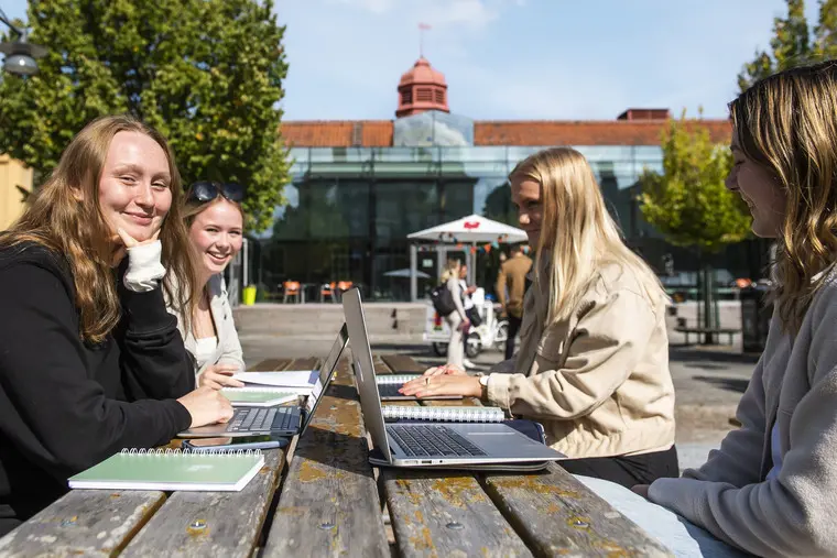 HKR STUDENTER