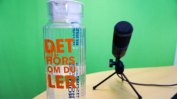 Det hörs om du ler! Det hörs om du ler!