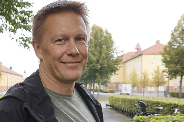 Martin Persson &auml;r en av initiativtagarna till nEUROcare, som ska fr&auml;mja kunskapen om neurodegenerativa sjukdomar i Sri Lanka.