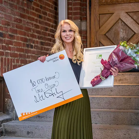 Tora Olsson korades till &Aring;rets alumn 2019.