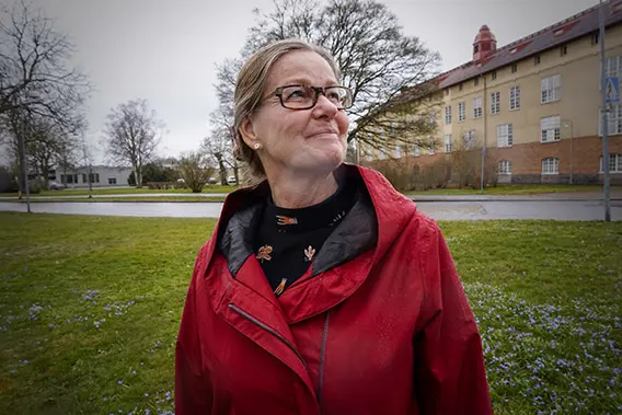 I sin avhandling lyfter Malin Sundstr&ouml;m bland annat fram v&aring;rdpersonalens f&ouml;ruts&auml;ttningar att samtala med &auml;ldre v&aring;rdtagare om existentiell ensamhet. 