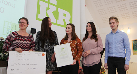 Studenter som tog hem samverkspriset för sina projekt.