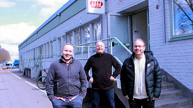 Fr&aring;n v&auml;nster: Carl-Henrik Nelsson, KTP-projektledare p&aring; KLT, Mats &Aring;hlander, projektledare fr&aring;n H&ouml;gskolan Kristianstad, och Daniel Kjellsson, vd p&aring; KLT.