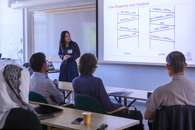 Haorui Peng fr&aring;n Lunds universitet f&ouml;rel&auml;ser.