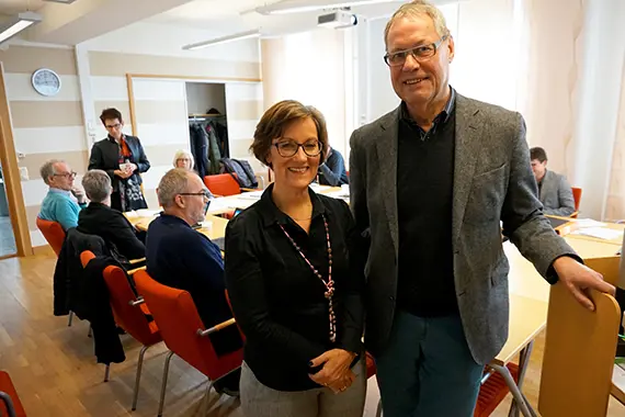Pia Petersson, lektor i omvårdnad och Stig Ålund, ordförande i brukarrådet. Pia Petersson, lektor i omvårdnad och Stig Ålund, ordförande i brukarrådet.