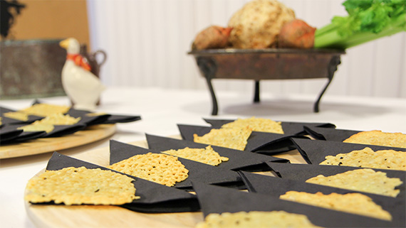 Ostkex p&aring; pr&auml;stost serverat med havtornskompott l&auml;t oss smaka p&aring; det sydv&auml;stra h&ouml;rnet.