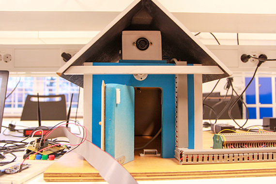 I dag &auml;r huset litet, men i framtiden kan det handla om ett riktigt hus med underl&auml;ttande l&ouml;sningar f&ouml;r exempelvis personer med funktionsvariation.