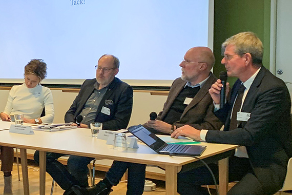 Rektor H&aring;kan Pihl deltog i den efterf&ouml;ljande debatten.