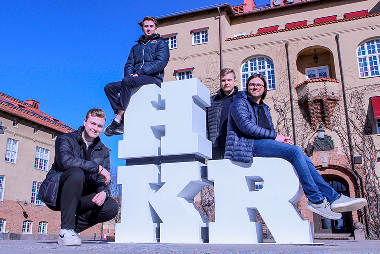 HKR-studenterna, fr&aring;n v&auml;nster: Victor Hyl&eacute;n, Timmy Bergvall, Lucas Carlsson och Wille Cervin.