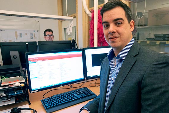 Tobias Bjelk IT-drifttekniker