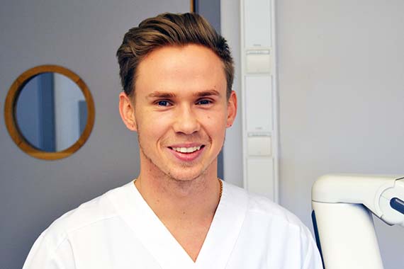 Joel Lennartsson, Tandhygienist