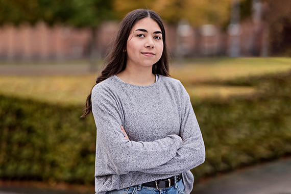 Madiha Hide and seek