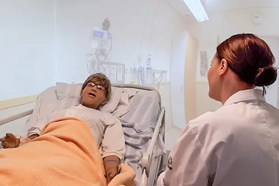 Simulering med H&ouml;gskolan Kristianstads simuleringsdocka.